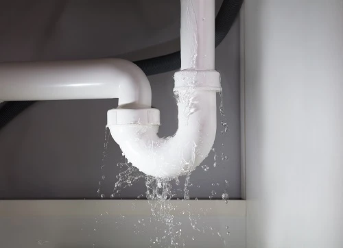 トイレやキッチン 水回りの水漏れはなぜ起きる Eparkくらしのレスキュー トイレやキッチン 水回りの水漏れはなぜ起きる Eparkくらしのレスキュー