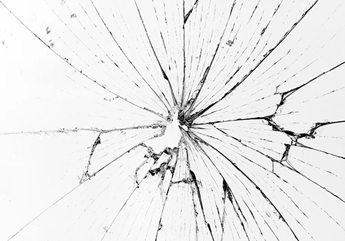 ガラスが割れた 場所別にできる応急処置方法を紹介します Eparkくらしのレスキュー ガラスが割れた 場所別にできる応急処置方法を紹介します Eparkくらしのレスキュー