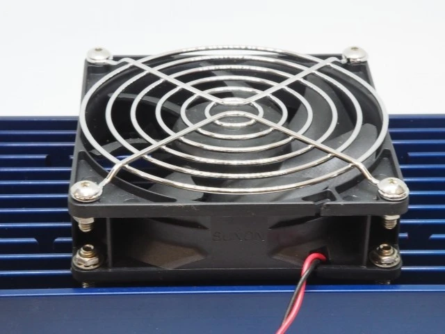 夏のパソコン対策とは 高温によるトラブルや冷却方法について解説します Eparkくらしのレスキュー 夏のパソコン対策とは 高温によるトラブルや冷却方法について解説します Eparkくらしのレスキュー