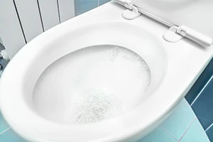 トイレの流れが弱いときはどうするべき その原因と対処方法 Eparkくらしのレスキュー トイレの流れが弱いときはどうするべき その原因と対処方法 Eparkくらしのレスキュー