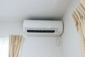 エアコンの暖房がくさい 原因と対処法などをご紹介します Eparkくらしのレスキュー エアコンの暖房がくさい 原因と対処法などをご紹介します Eparkくらしのレスキュー