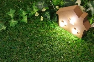 住宅の芝のイメージ写真
